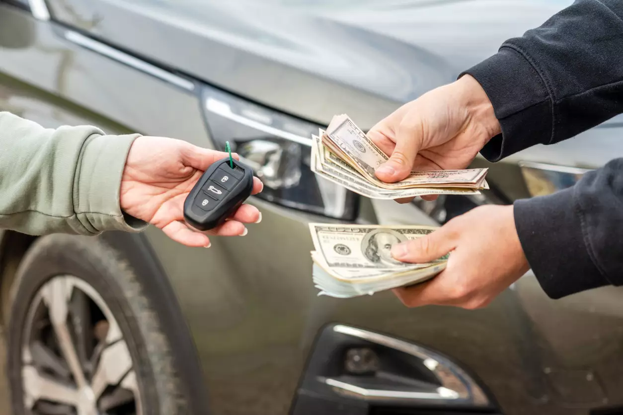 selling with a lien
